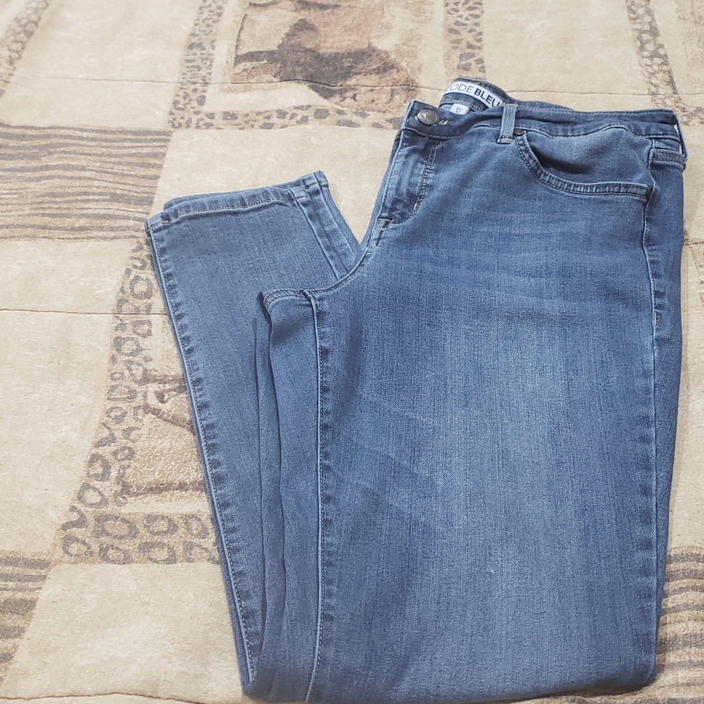 Size 12 Code Bleu Soho Skinny Jeans